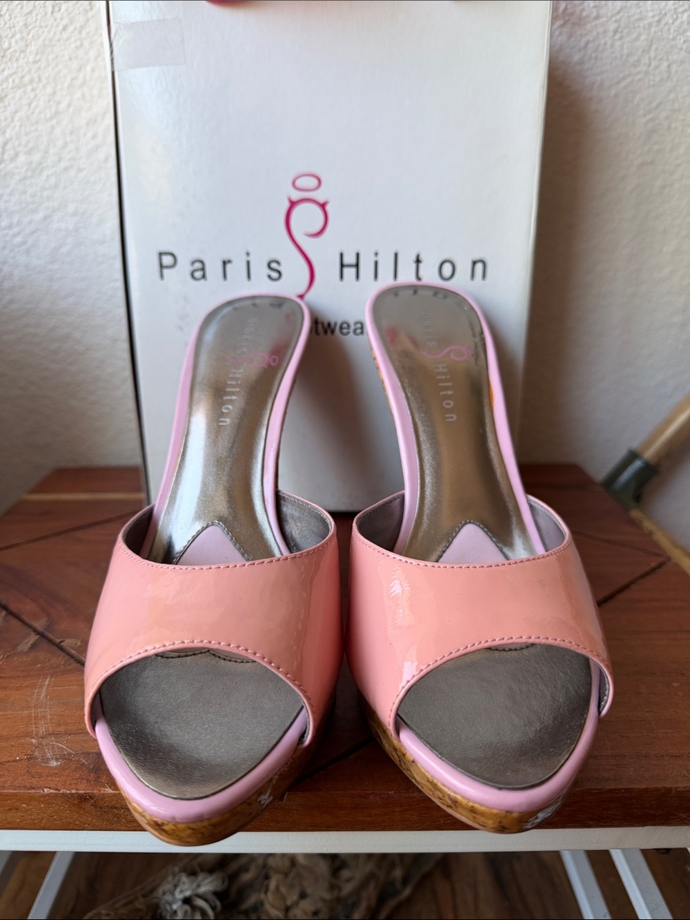 Paris Hilton Pink Patent Cork Wedge Mules - Picture 2 of 6